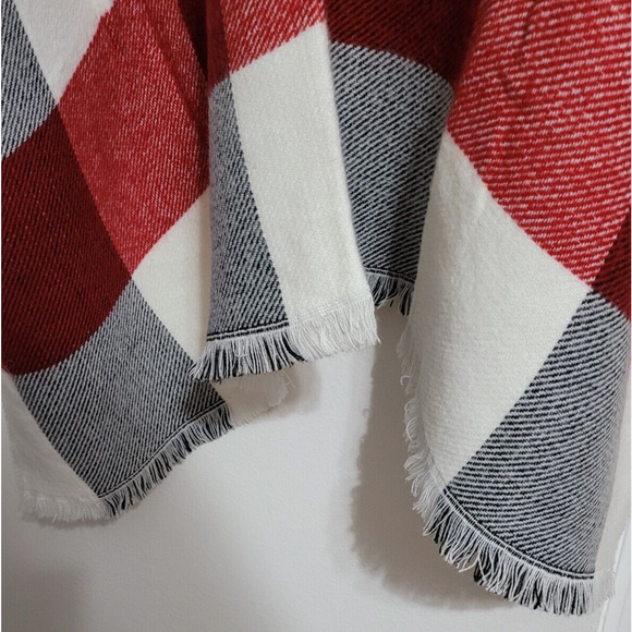 Lane Bryant Red Check Open Front Poncho Wrap Shawl, Women's Plus, Size 14/20 - Picture 7 of 9